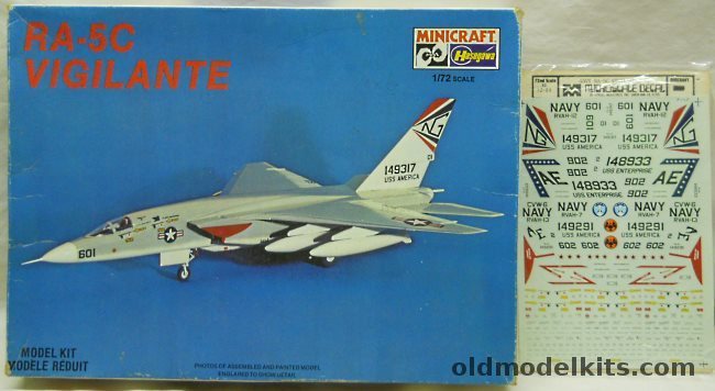 Hasegawa 1/72 North American RA-5C Vigilante With Microscale Decals - RVAH-12 USS America, 1027 plastic model kit